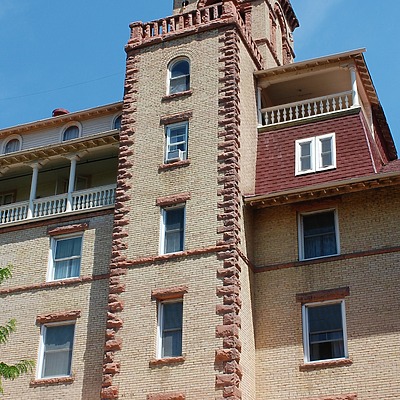 Hotel Colorado by Brian LoBue