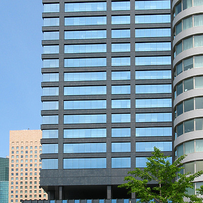 Shiodome Sumitomo Building by Kevin Hemphill