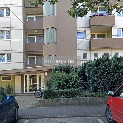 Grundstraße 9-15 by Nephilim