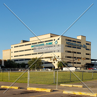 Hattiesburg Clinic - Annex by Ryan Hildebrand