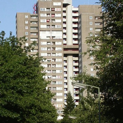 Joachim-Gottschalk-Weg 1 by Cesar Serrano