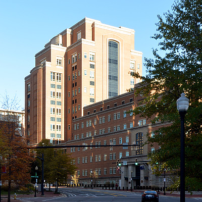 Albert V. Bryan United States Courthouse by John W. Cahill