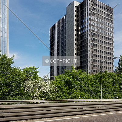 Theodor-Heuss-Allee 110 by Nephilim