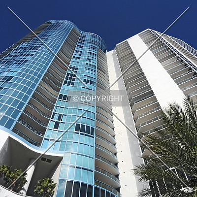 Las Olas River House by Jorge Molina