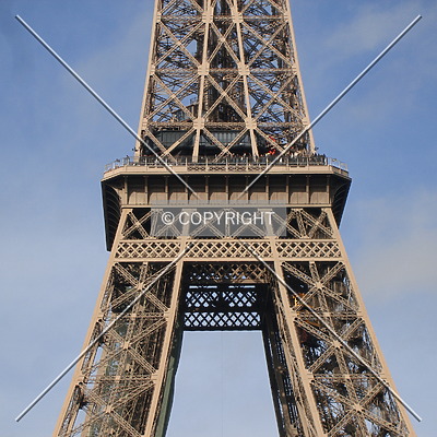 Tour Eiffel by Nephilim
