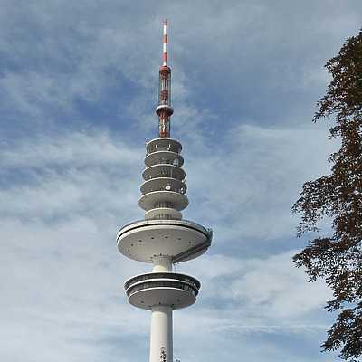 Heinrich-Hertz-Turm by Der Hamburger