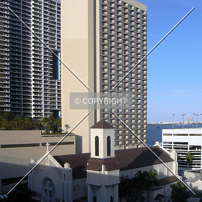 Biscayne Bay Marriott Hotel by Jorge Molina