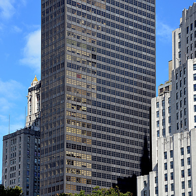 Merchandise Mart Building by John Cahill
