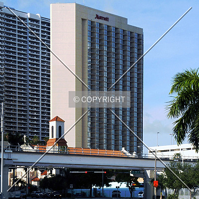 Biscayne Bay Marriott Hotel by Jorge Molina