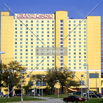 Island View Casino Resort Hotel by Chris Patriarca