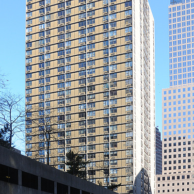 Gateway Plaza 200 by David Guija