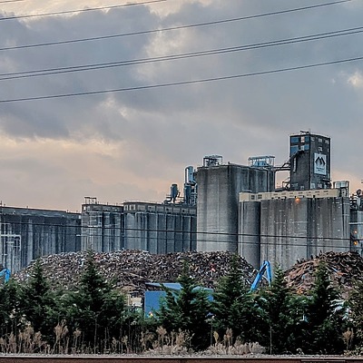 United Grain Corporation Workhouse and Grain Storage Bins by Rod Sager