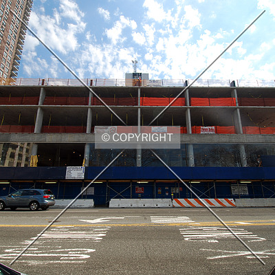 Mercedes House by Royce Douglas