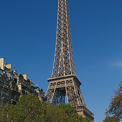 Tour Eiffel by Cesar Serrano