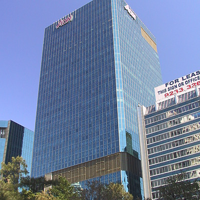 AON Tower by John Bek