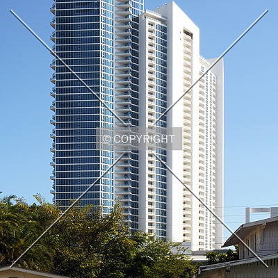 Paramount Bay at Edgewater Square by Jorge Molina