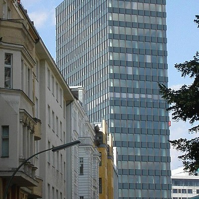 Europa-Center by Cesar Serrano