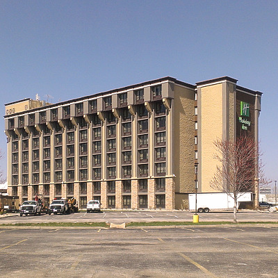 Holiday Inn - Airport West / Earth City by Ryan Hildebrand