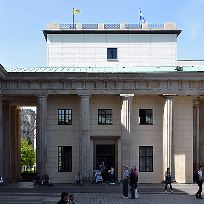 Brandenburger Tor by John W. Cahill