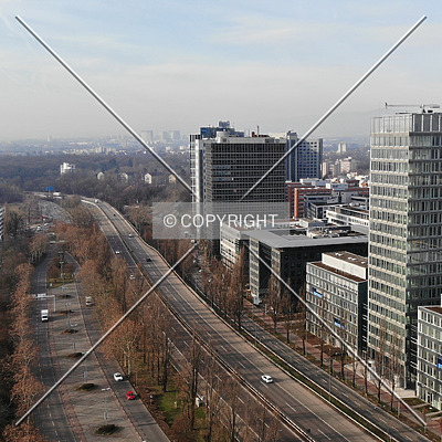 Theodor-Heuss-Allee 110 by Nephilim