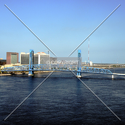 Main Street Bridge by Jorge Molina