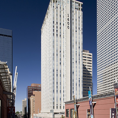 1600 Glenarm Place by Pavel Toczynski