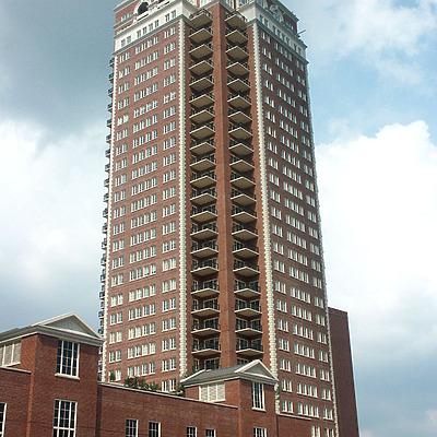The Plaza in Clayton, Residential Tower by Nate Lindsey