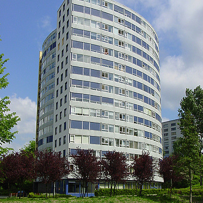 Octant 250-399 by Michiel van Dijk