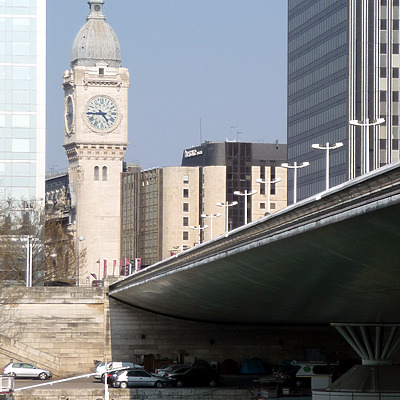 Gare de Lyon by Nate Lindsey