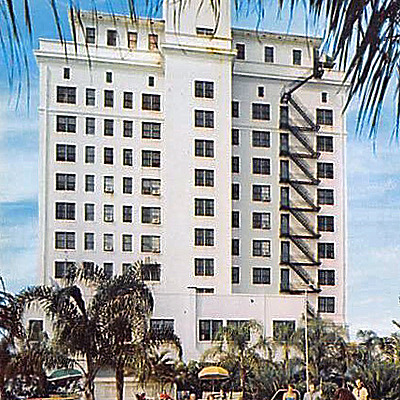 Sarasota County Terrace Building by Dexter Press/ Steinmetz