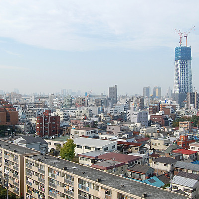 Tokyo Sky Tree by Kevin Hemphill