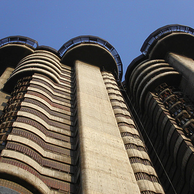 Torres Blancas by Cesar Serrano