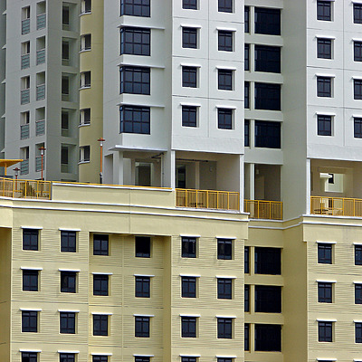 Toa Payoh Block 79E by Horst Kiechle