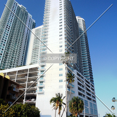 1800 Club by Jorge Molina