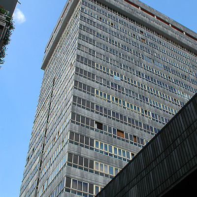 Torre de Atotxa by John Bek