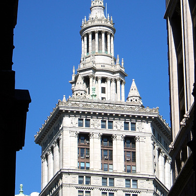Manhattan Municipal Building by John Cahill