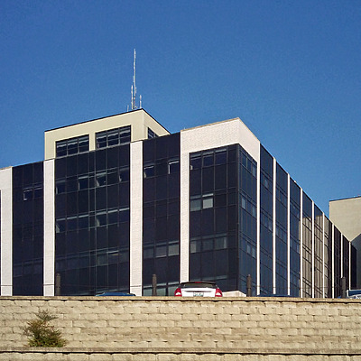 Methodist Hospital - North Tower by Ryan Hildebrand