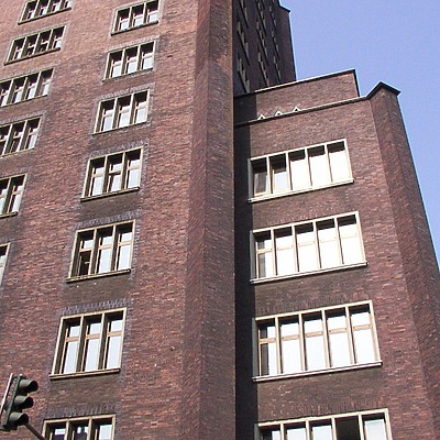 Hansa-Hochhaus by Daniel Kieckhefer