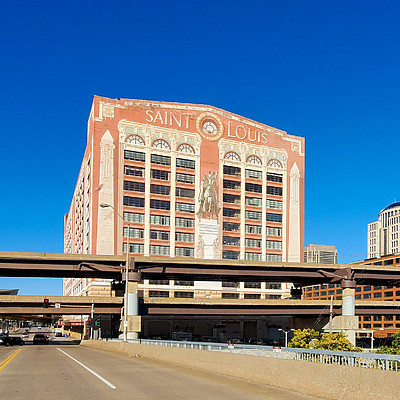Red Lion Hotel Saint Louis City Center by Ryan Hildebrand