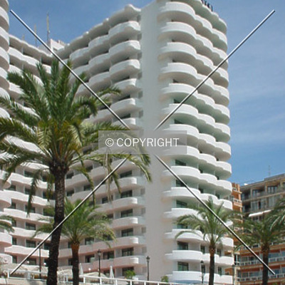 Tryp Bellver by Nephilim