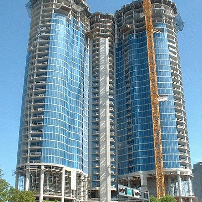 Las Olas River House by Paul Cucuzza