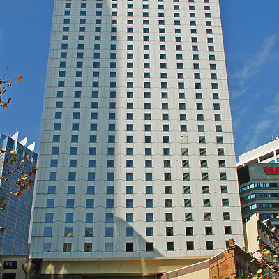 Sydney Harbour Marriott Hotel by John Bek