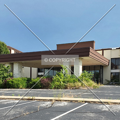 DoubleTree by Hilton Hotel Joplin by Ryan Hildebrand