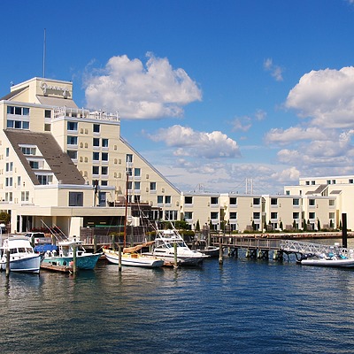 Hyatt Regency Newport by Brian LoBue