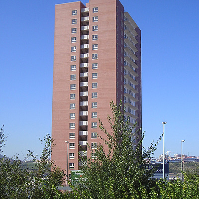 Torre Vallehermoso by Mikel Allende