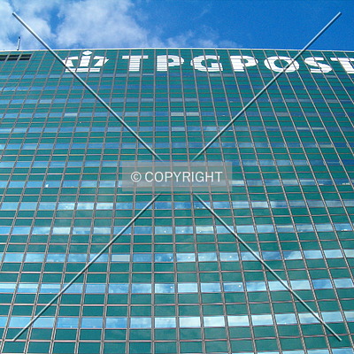 TNT Post by René Hogendijk