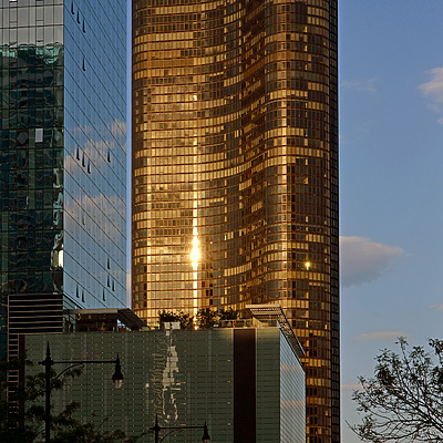 Lake Point Tower by John W. Cahill