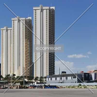 The Signature at MGM Grand - Tower III by Nephilim