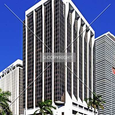 One Biscayne Tower by Jorge Molina