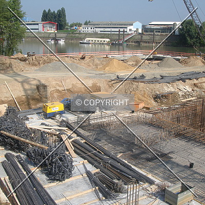 Hyatt-Regency Hotel by Nephilim